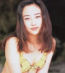 神崎恵