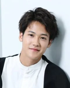 葉山奨之