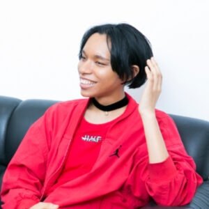 比較画像 アヴちゃん歯の矯正前はどんな顔 口元が綺麗になってる 芸能速報 Kattan